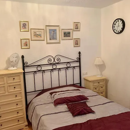 Hotell 2 Bedroom Townhouse In Puerto Colon Costa Adeje (Tenerife)